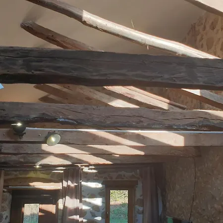 Chez Patoue Et D'hôtes Apartamento